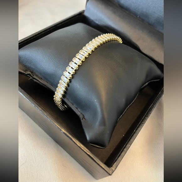 Gold Tennis Bracelet, Diamond tennis Bracelet - Picture 1 of 3